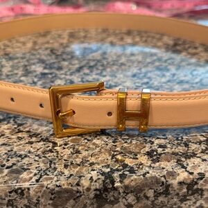 Elegant Tan Leather Belt with Gold Buckle *Brand New*